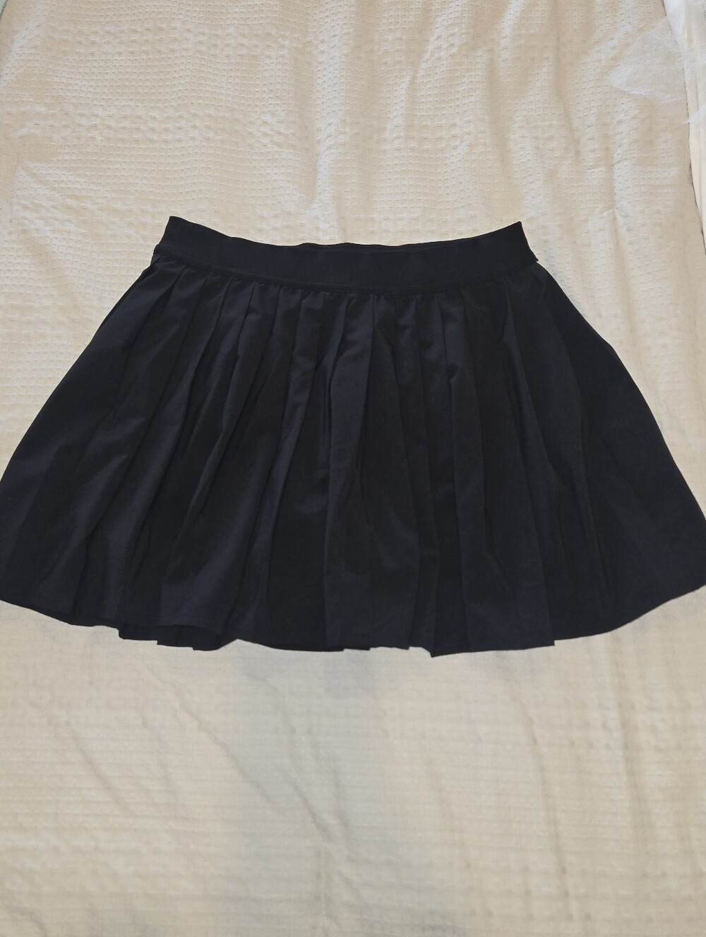 Lululemon Black Pleated Tennis Skirt w/ Built-In Shorts – Size 4